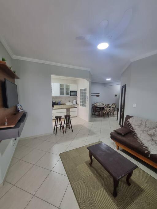 Apartamento Grand Beach - Praia Grande - 100M Da Praia - Amplo 우바투바 외부 사진